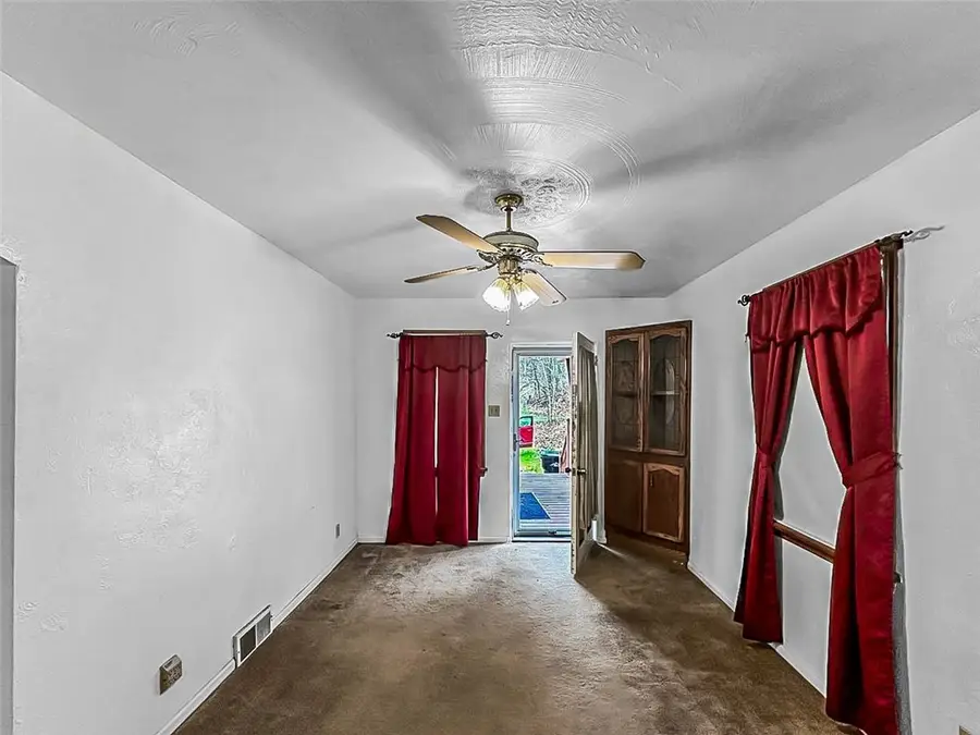 14581 Murrysville Rd, Trafford, PA 15085 - #3