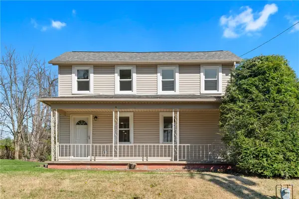 5154 N Pioneer Rd, Gibsonia, PA 15044