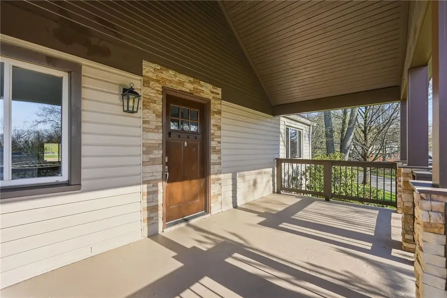 399 Church Rd, Bethel Park, PA 15102 - #2