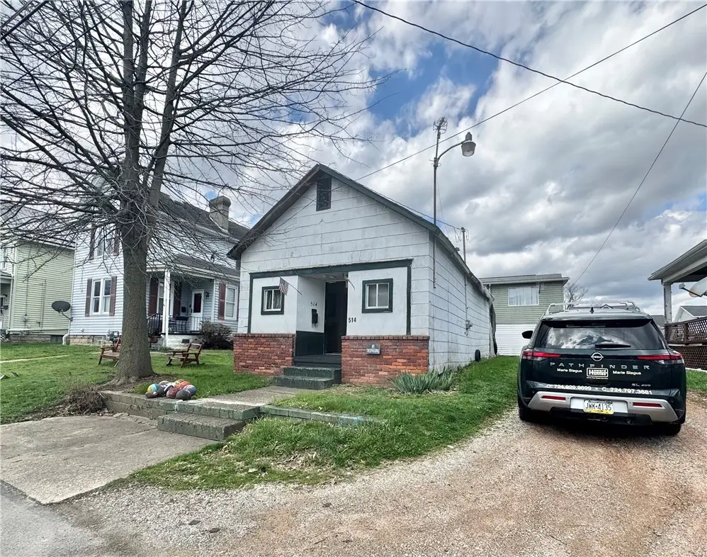 514 Green St, Brownsville, PA 15417 - #1