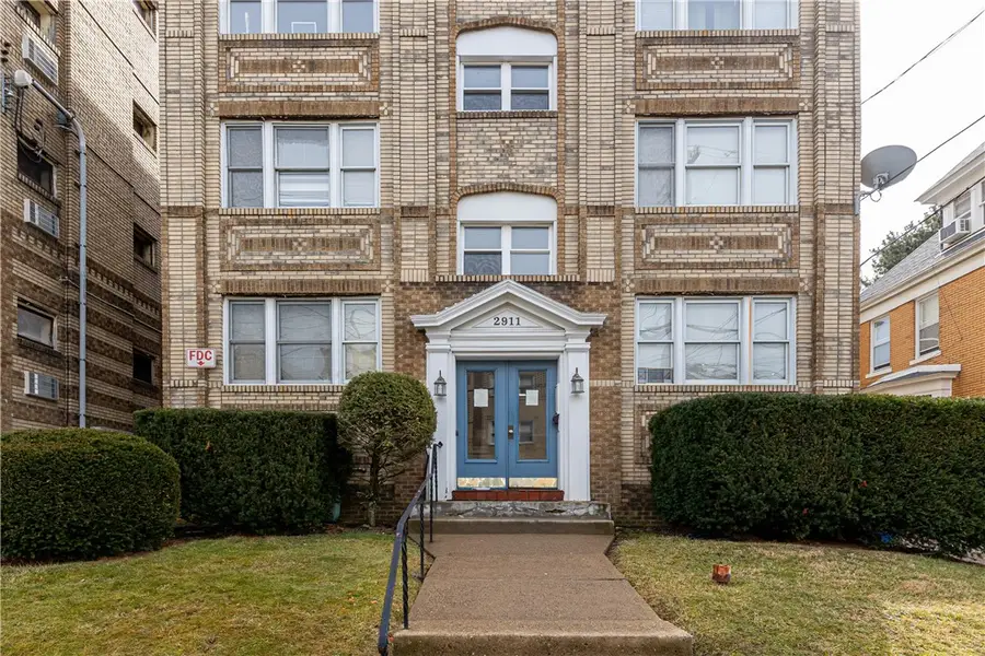 2911 Voelkel Avenue, Pittsburgh, PA 15216 - #2