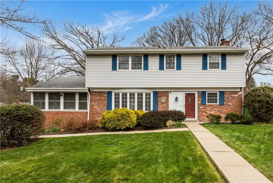 9460 Doral Dr, Pittsburgh, PA 15237 - #2