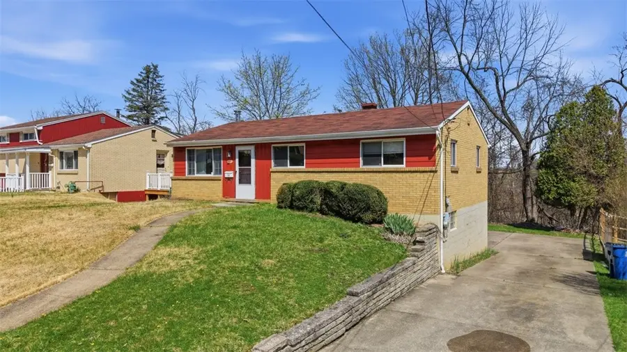 106 Westminster Dr, Verona, PA 15147 - #2