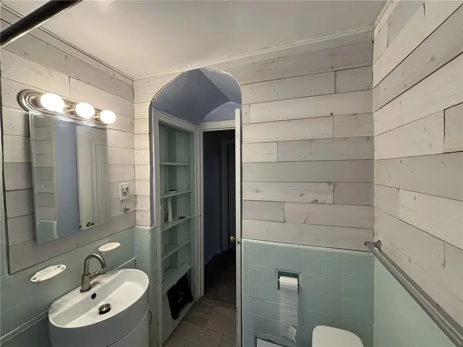 3825 Beechwood Blvd, Pittsburgh, PA 15217 - #2