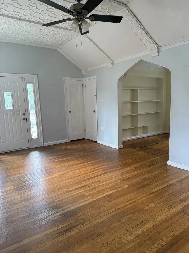 3825 Beechwood Blvd, Pittsburgh, PA 15217 - #3