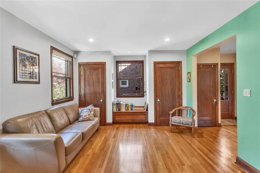 4734 Bayard St, Pittsburgh, PA 15213 - #3