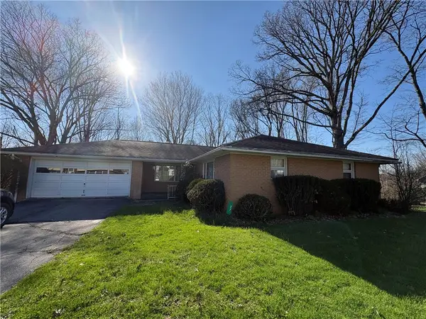 27 Charles St, Punxsutawney, PA 15767