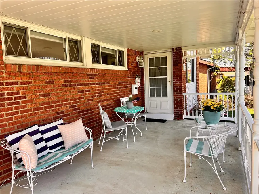 345 Princeton Dr, Pittsburgh, PA 15235 - #3