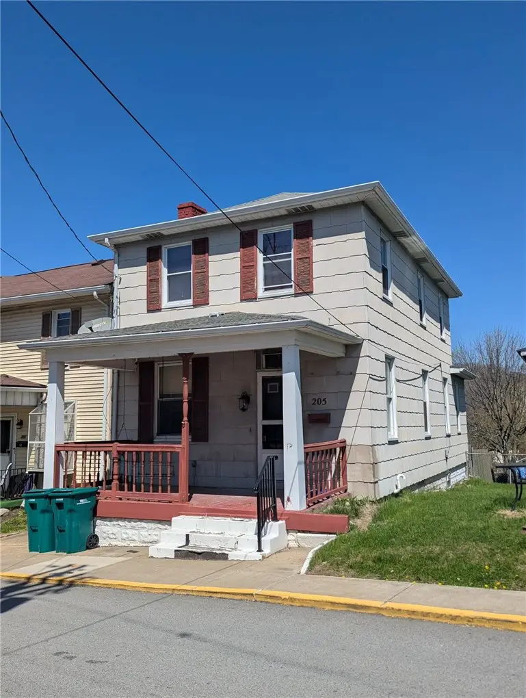 205 Union St, Monongahela, PA 15063 - #1