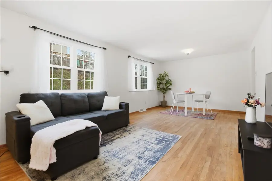 1704 Creedmoor Avenue, Pittsburgh, PA 15226 - #2