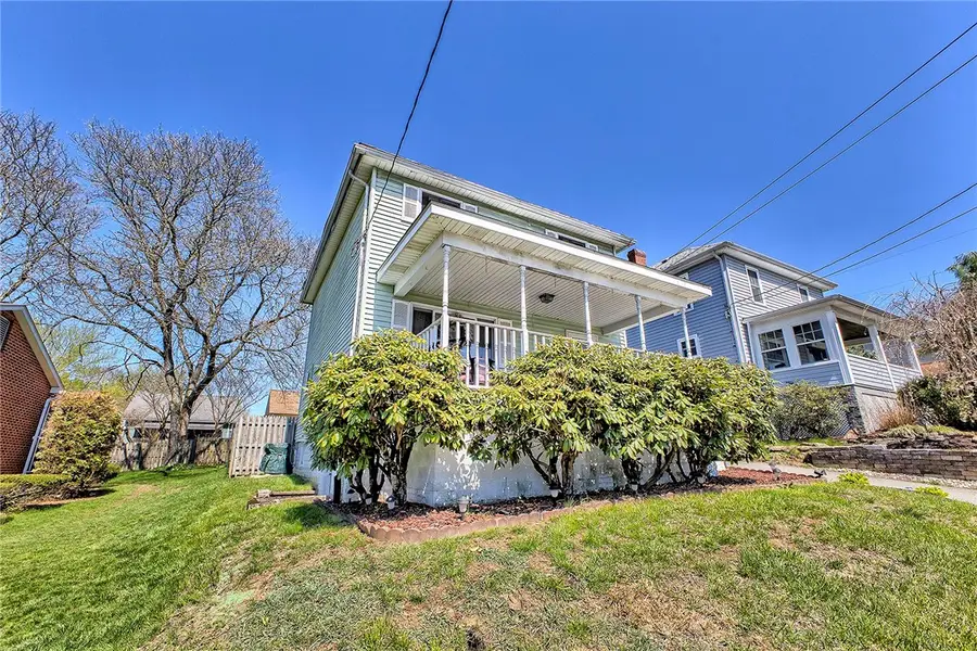 425 Welker St, Jeannette, PA 15644 - #3