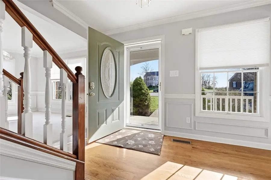 1044 Woodridge Dr, Canonsburg, PA 15317 - #3