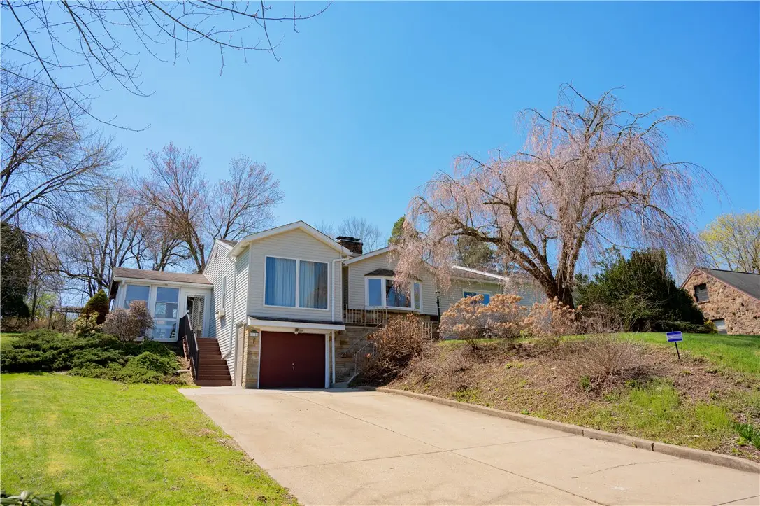 115 Lakeview Drive, Butler, PA 16001 - #1