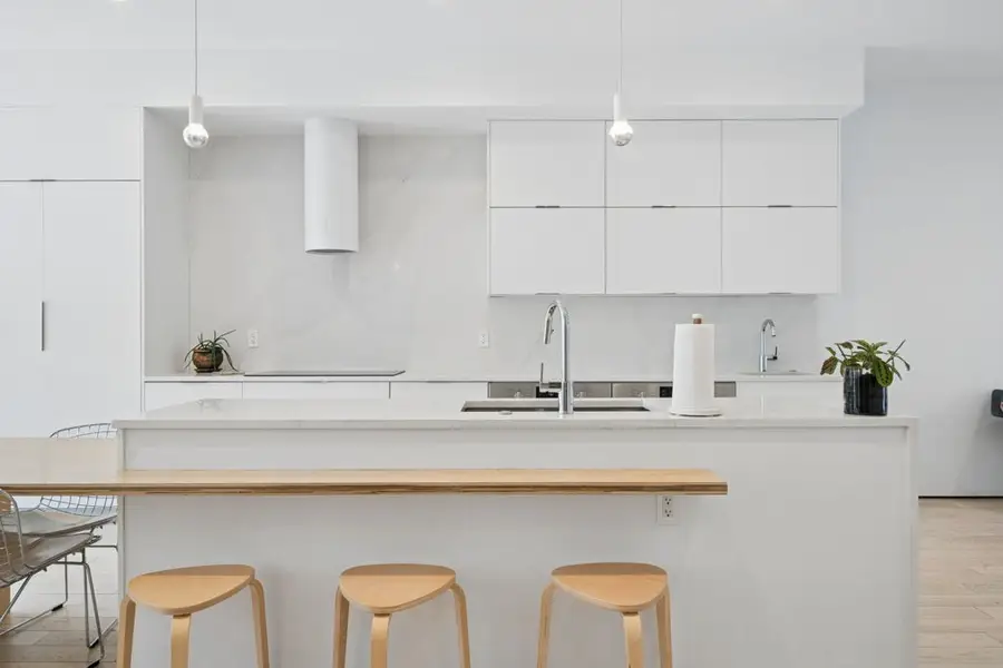 817 Saint James, Pittsburgh, PA 15232 - #2