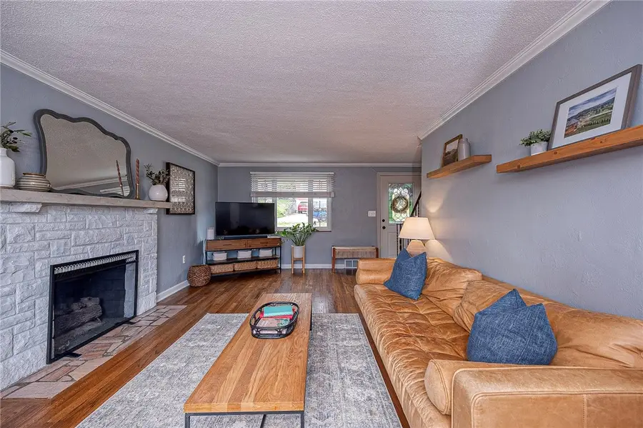 476 Haverhill Rd, Pittsburgh, PA 15228 - #2