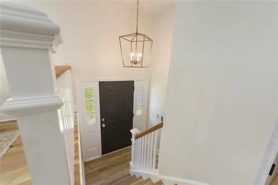 223 Ligonier Ln, New Kensington, PA 15068 - #2