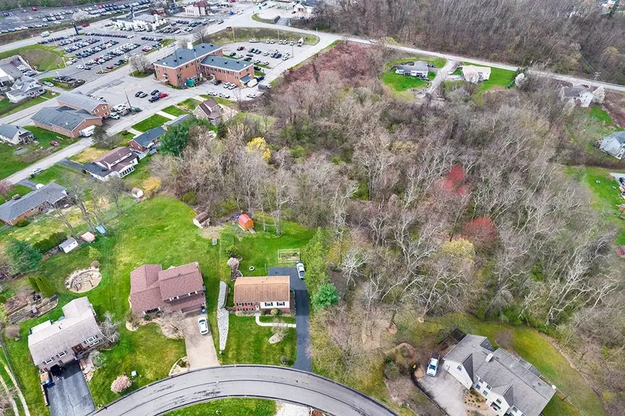 0 Hunters Woods Ln, Irwin, PA 15642 - #2