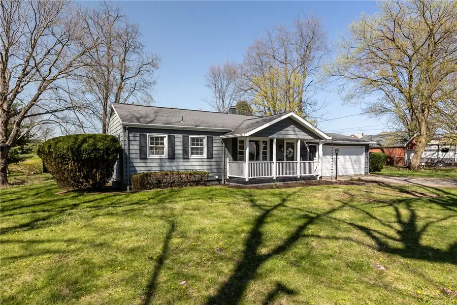 1320 Mcgee Ave, Aliquippa, PA 15001 - #2