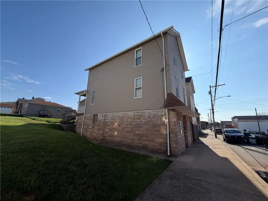 1028 Main St, Republic, PA 15475 - #3