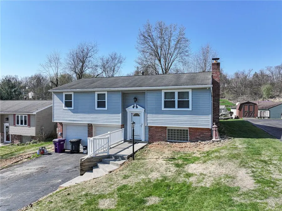 404 Summer Haven Ct, Pittsburgh, PA 15239 - #2