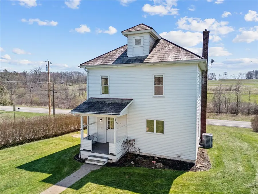 685 Herman Rd, Butler, PA 16002 - #2