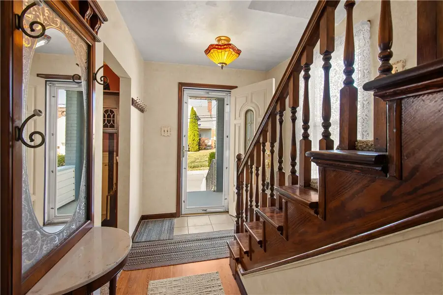 419 Glenn Ave, Carnegie, PA 15106 - #2