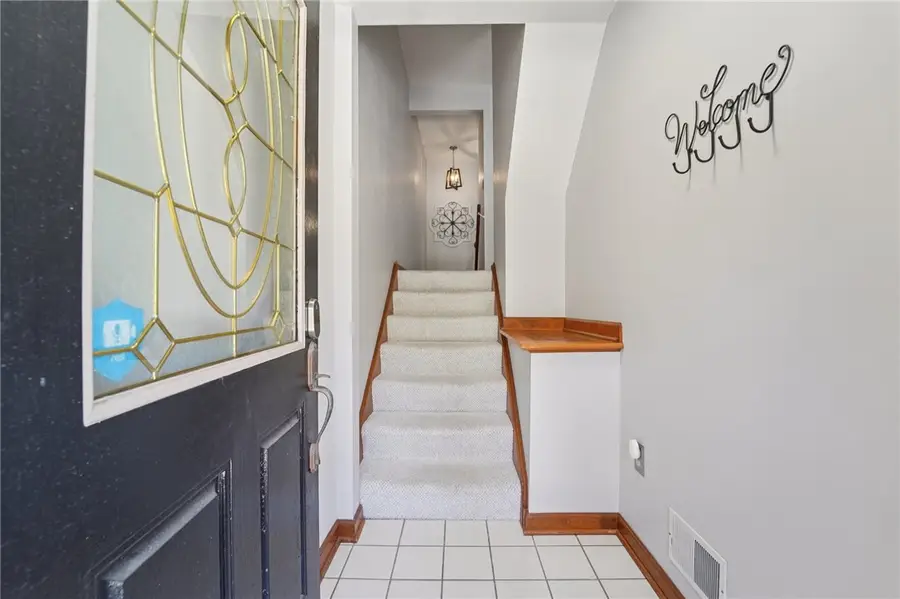 2119 Huntington Ct S, Wexford, PA 15090 - #2