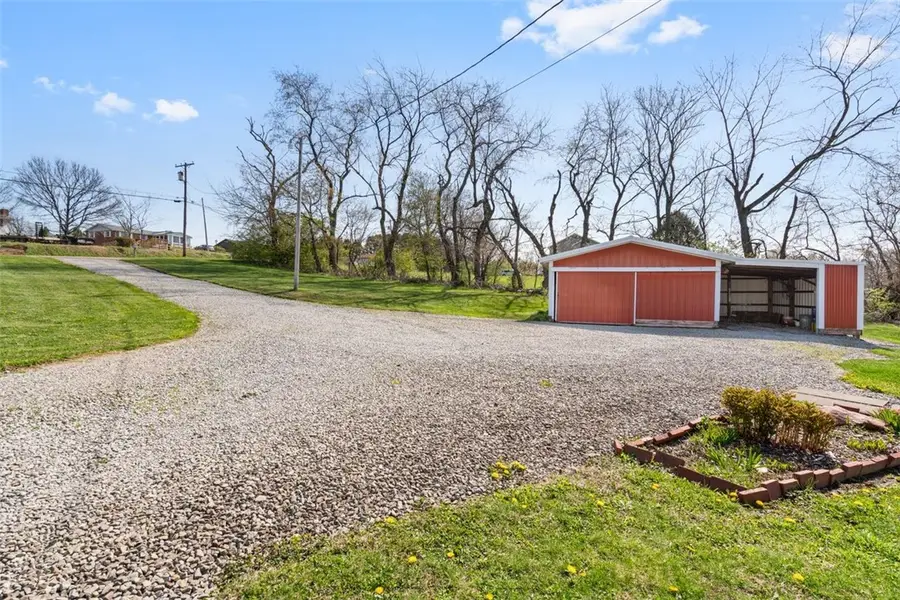 413 Pittsburgh St, New Derry, PA 15671 - #2