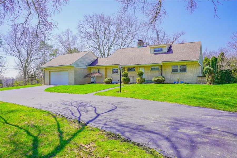 2913 N Mercer St, New Castle, PA 16105 - #2