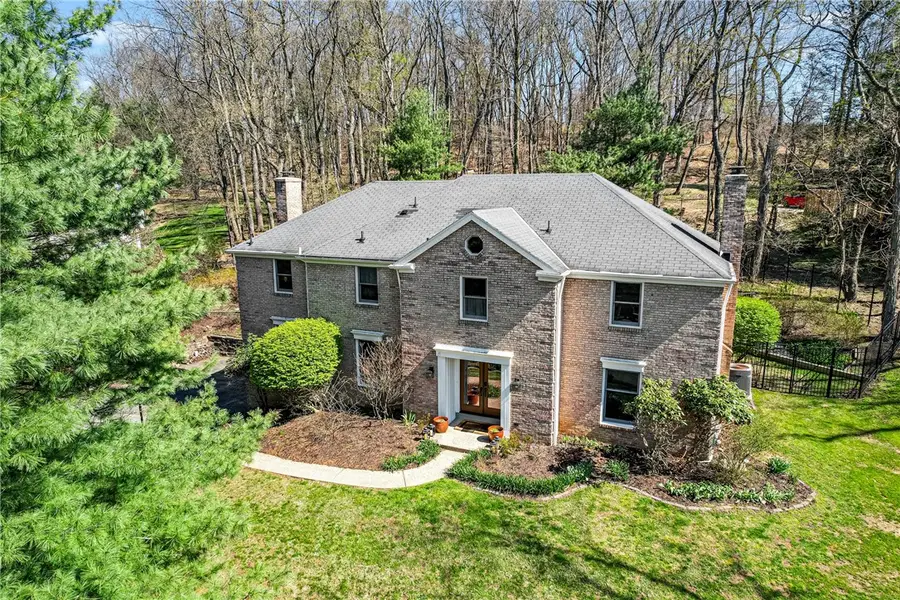 119 Shadow Ridge Dr, Pittsburgh, PA 15238 - #2