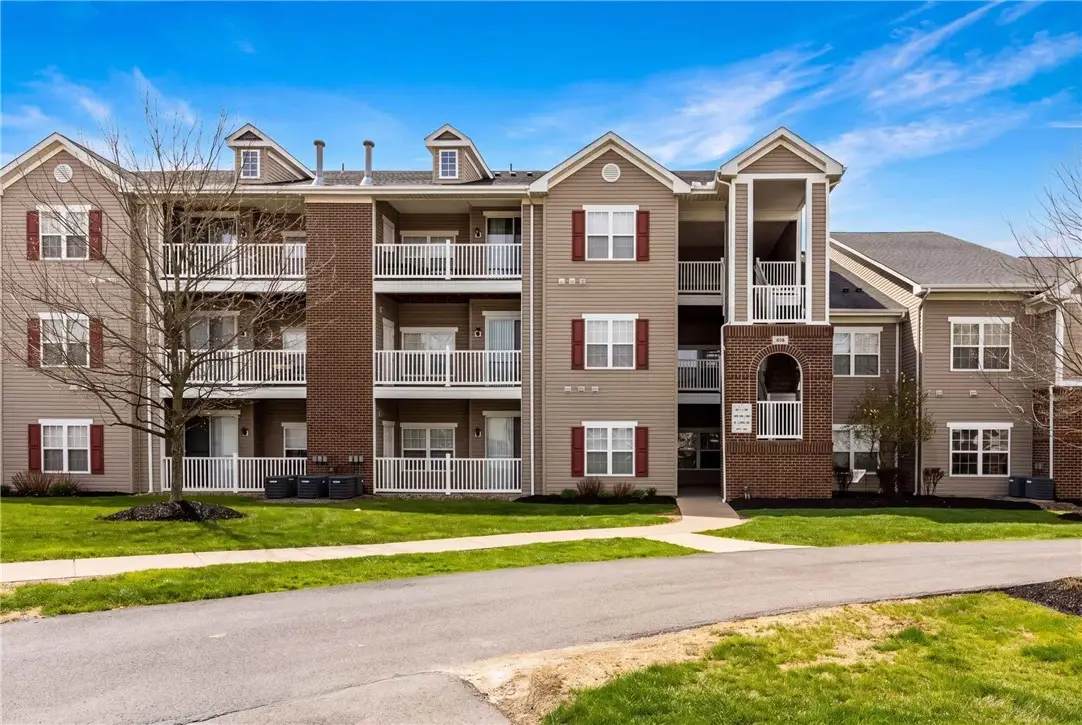 411 Stockton Rdg, Cranberry, PA 16066 - #1