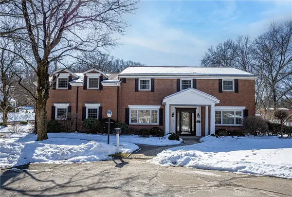 50 Camelot Ct, Pittsburgh, PA 15235