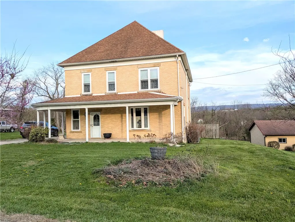 220 Overholt Dr, Scottdale, PA 15683 - #1