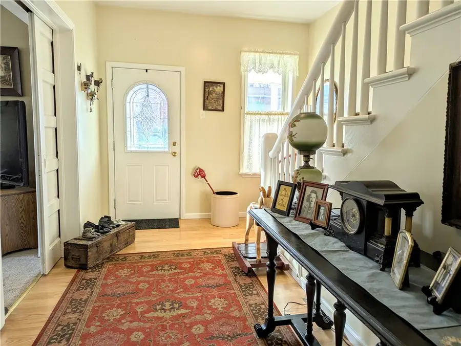 220 Overholt Dr, Scottdale, PA 15683 - #3