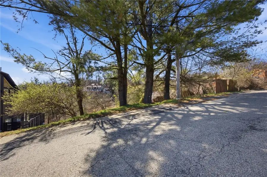 0 Guy St, Pittsburgh, PA 15217 - #2