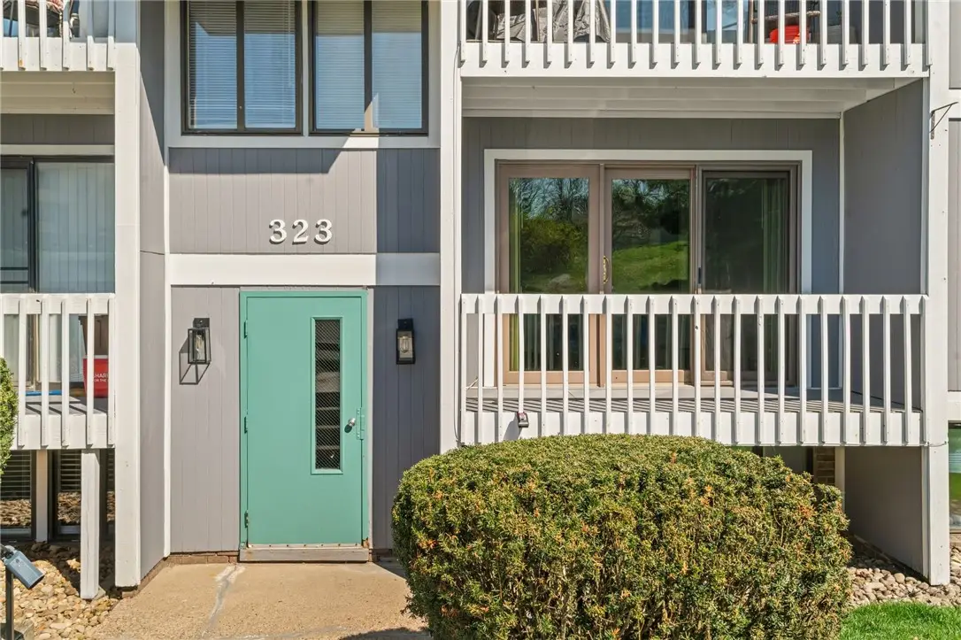 323 Ridge Point Cir #24, Bridgeville, PA 15017 - #1