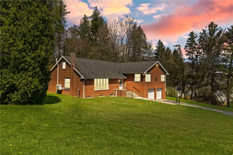 260 S Somerset Street, Stoystown, PA 15563 - #2