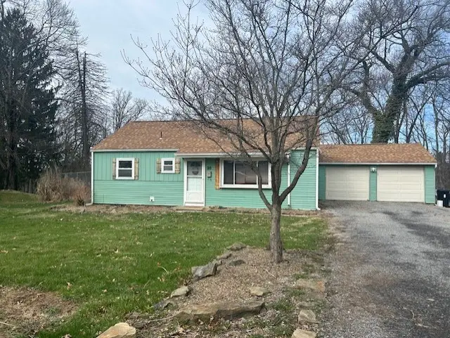 38 Hemlock St, Beaver, PA 15009 - #1