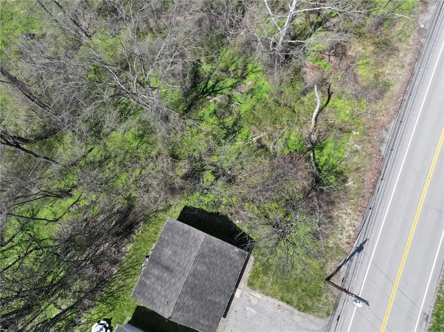 249 Washington Rd, Waynesburg, PA 15370 - #2
