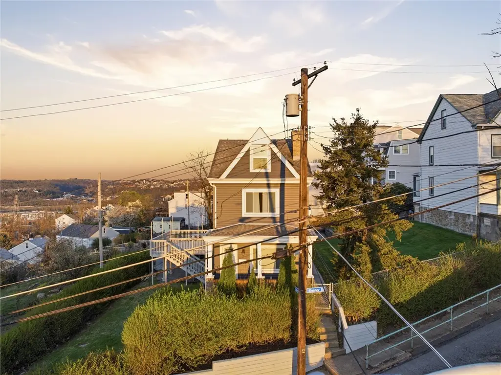 919 Eleanor St, Pittsburgh, PA 15203 - #1