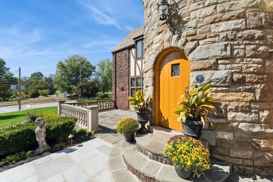 1247 Washington Road, Pittsburgh, PA 15228 - #3