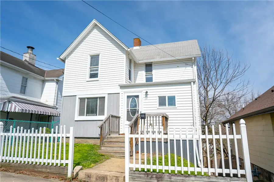 615 Broad St, Washington, PA 15301 - #3