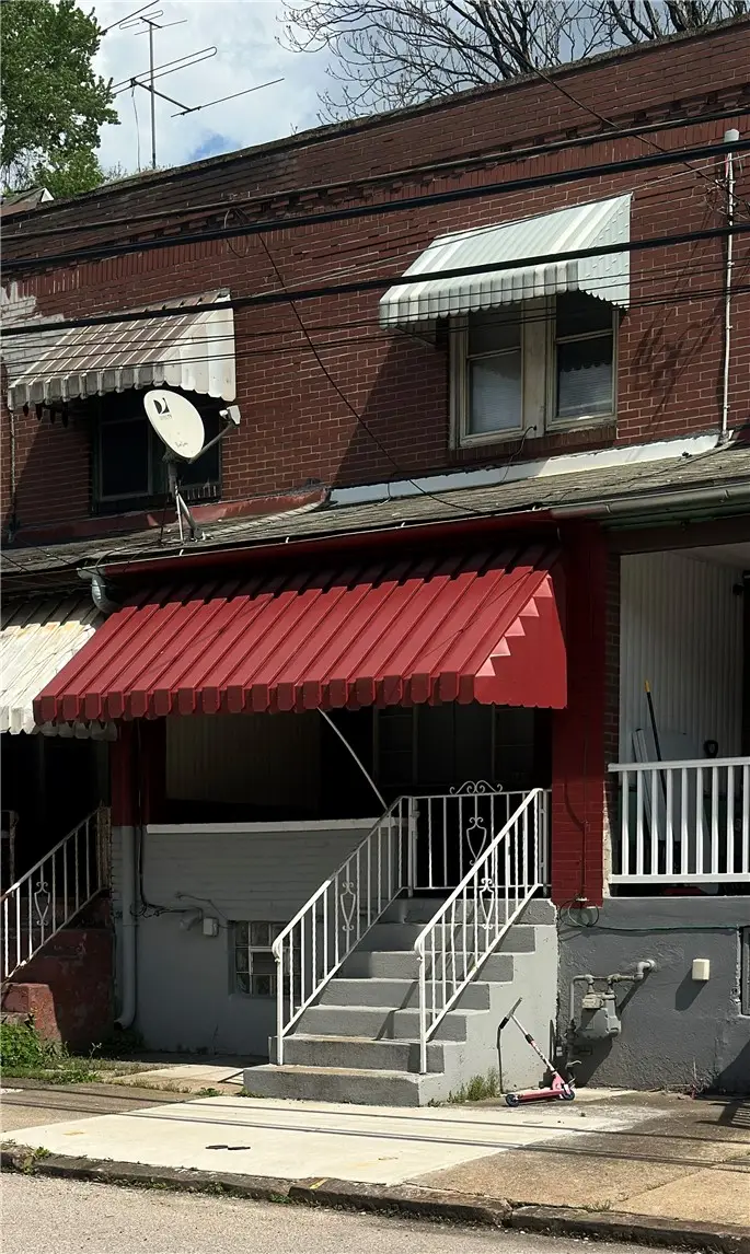 214 Fleet St, Braddock, PA 15104 - #1