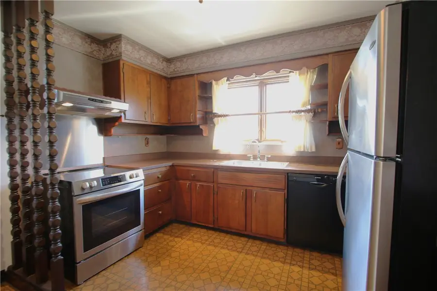 710 Walnut Street, Monongahela, PA 15063 - #3