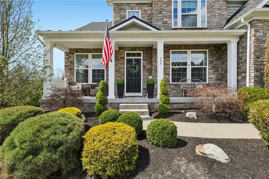 225 Gabriel Dr, Mars, PA 16046 - #2