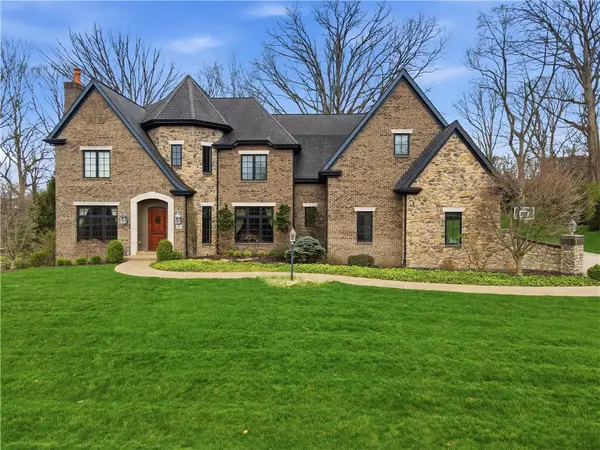 5 Holland Dr, Pittsburgh, PA 15238