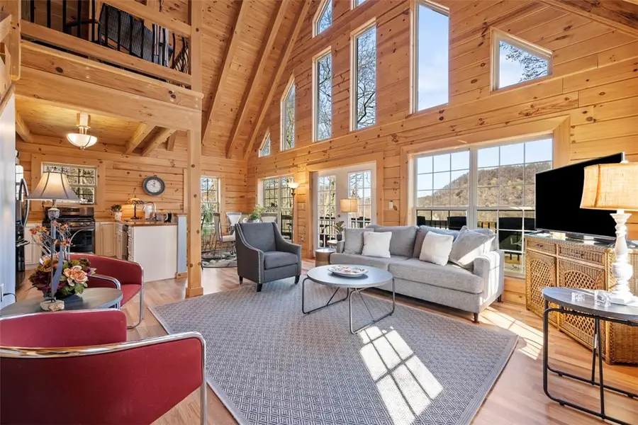 148 1st St, Georgetown, PA 15043 - #2