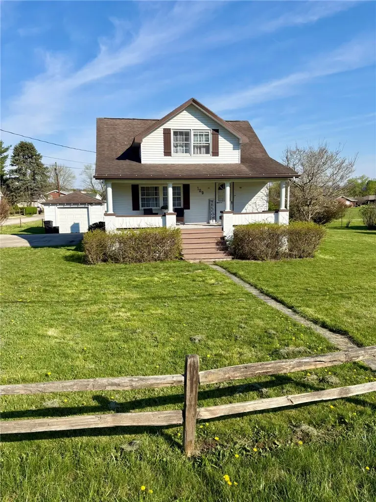 109 Vernon Ave, Belle Vernon, PA 15012 - #3