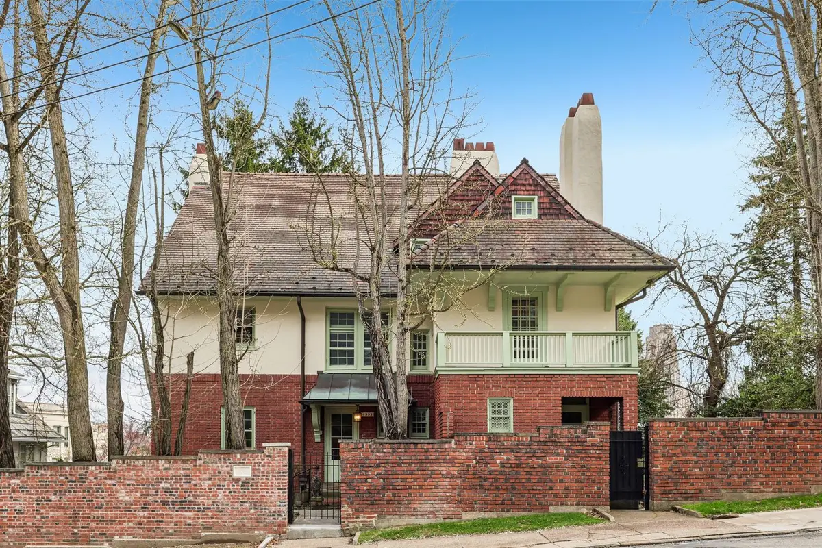 4352 Centre Avenue, Pittsburgh, PA 15213 - #1