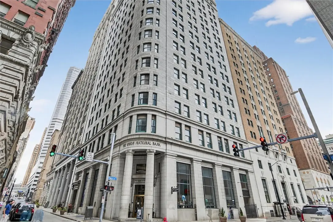 306 4th Avenue #1401, Pittsburgh, PA 15222 - #1